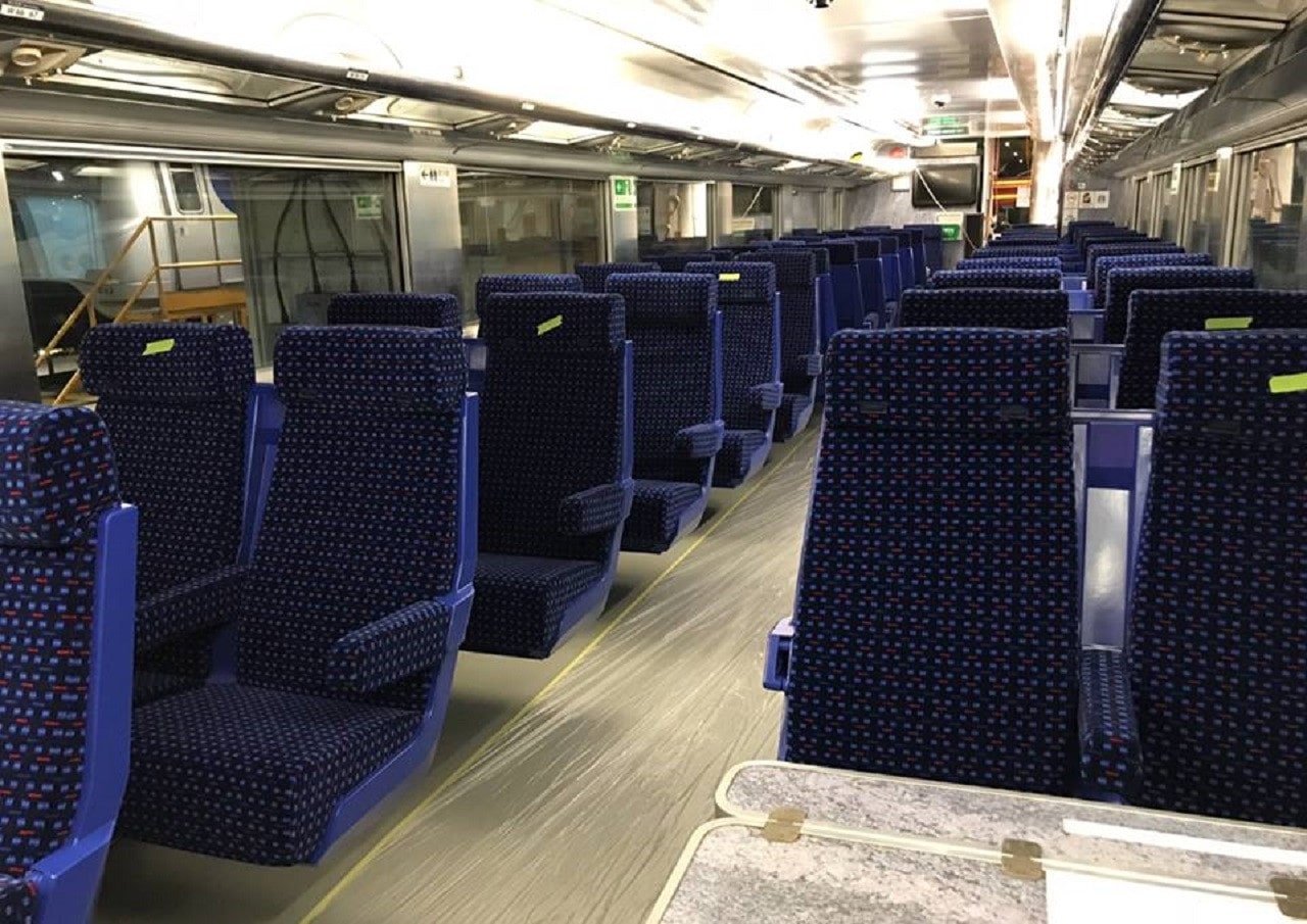 香港　エアポートエクスプレス　香港国際空港駅　40周年限定ジオラマ車両セット 香港 エアポートエクスプレス 香港国際空港駅 40周年限定ジオラマ車両